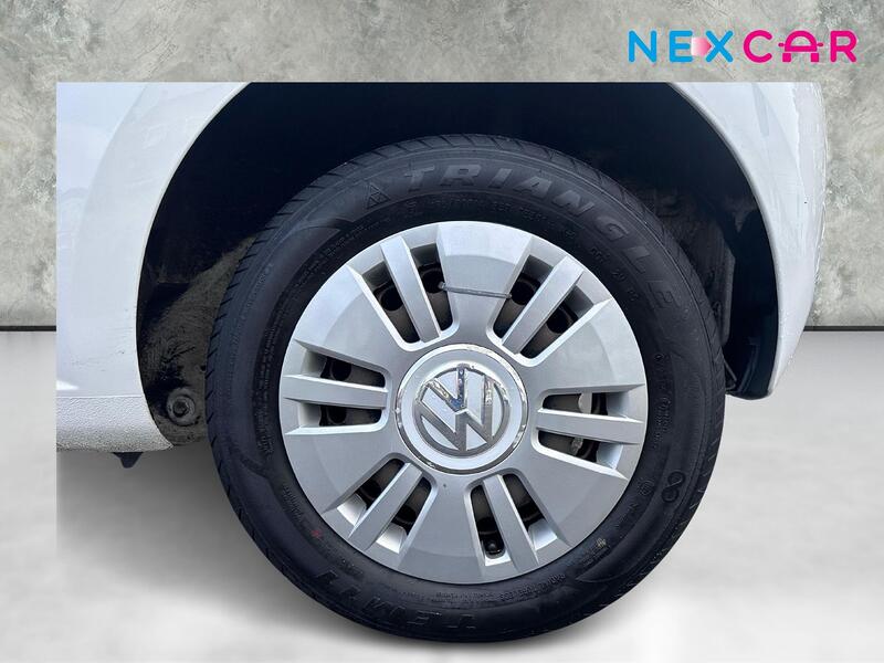 VOLKSWAGEN UP