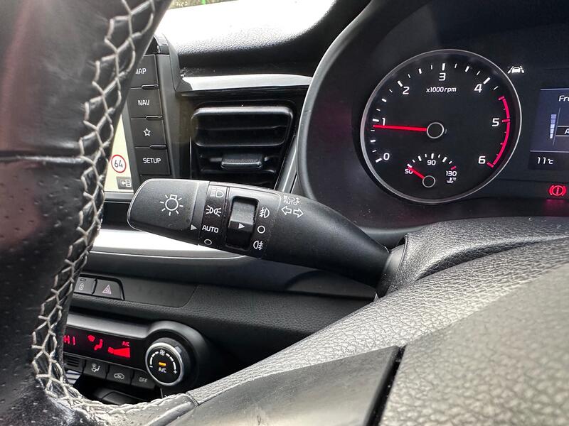 KIA STONIC