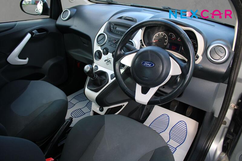 FORD KA
