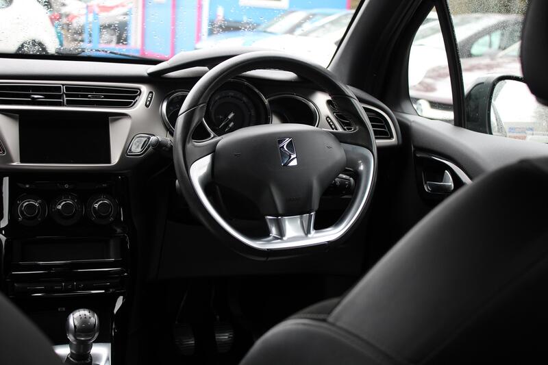 DS AUTOMOBILES DS 3