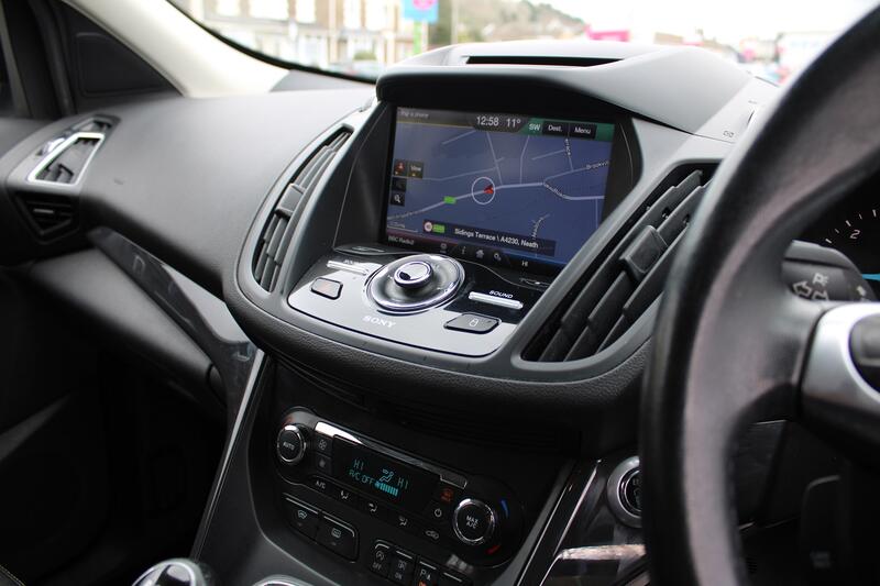 FORD KUGA
